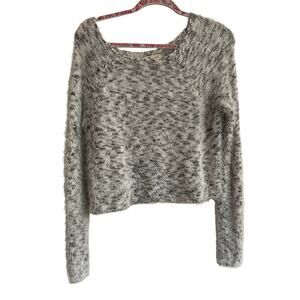 Hollister‎ Women's Black/White Fluffy Cropped Crewneck Sweater Size M Preppy